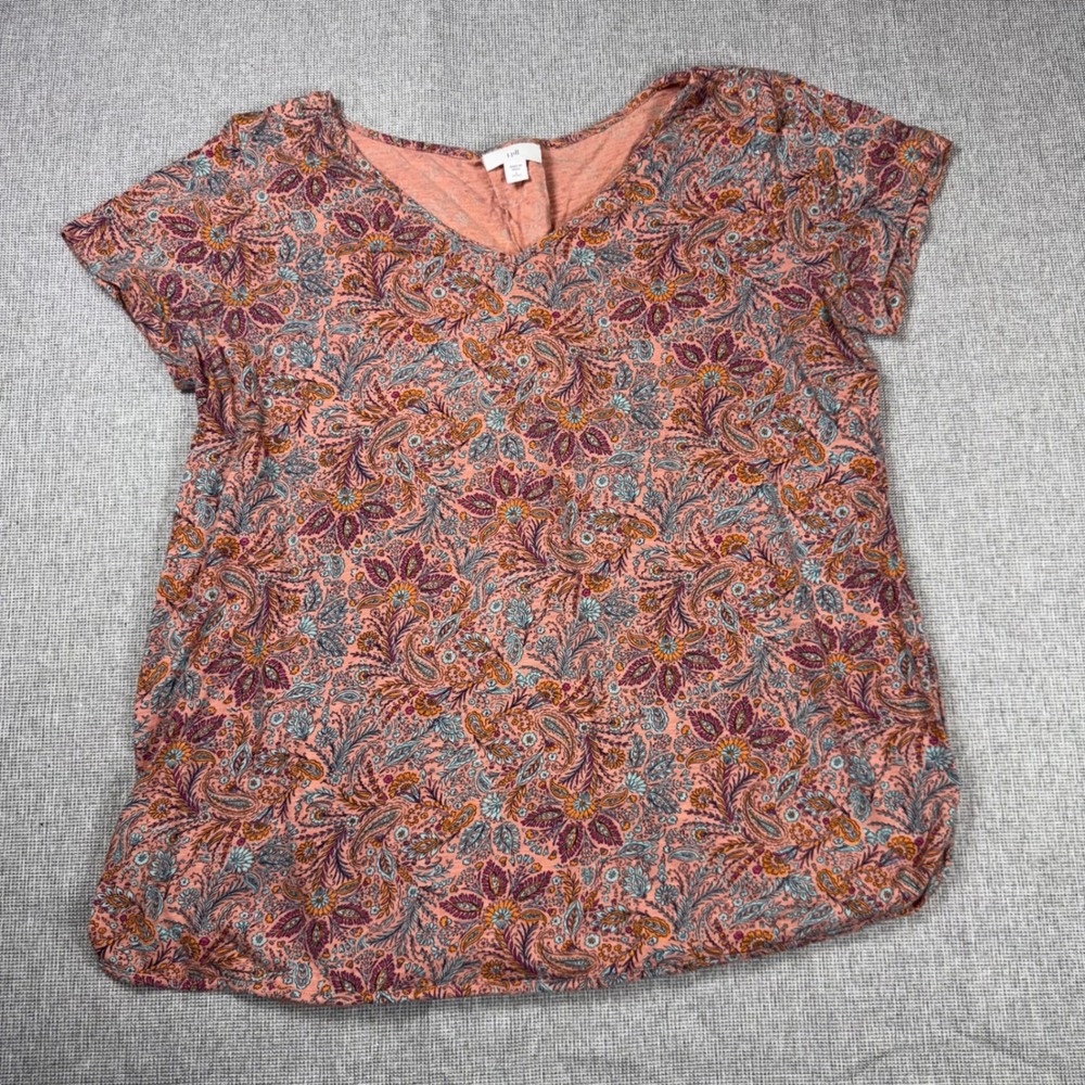 J. Jill Short Sleeve V-Neck Top in Peach Paisley